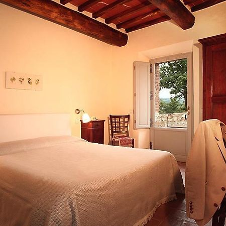 Agriturismo Podere La Casa Montalcino Bagian luar foto