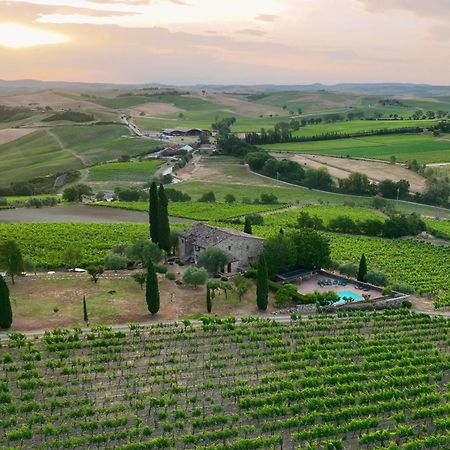 Agriturismo Podere La Casa Montalcino Bagian luar foto